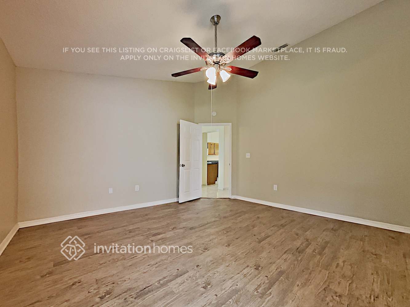 Building Photo - 1813 Snaresbrook Way