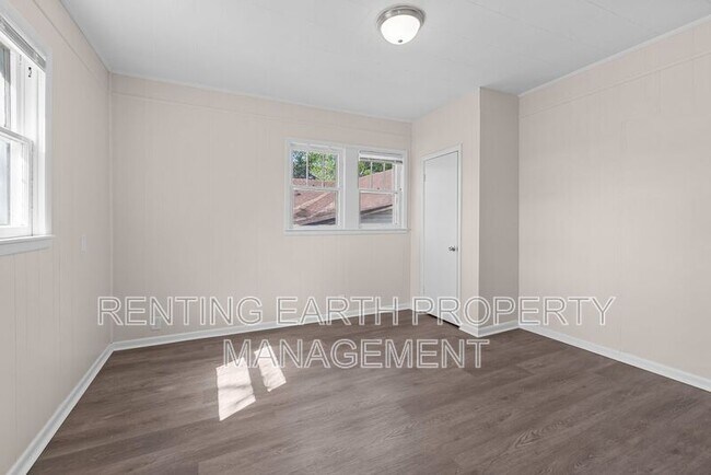 Building Photo - 2028 Avenue V