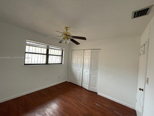 Building Photo - 5901 W 18th Ct