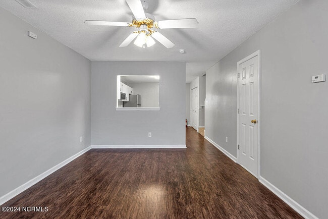 Building Photo - 909 Timberlake Trail