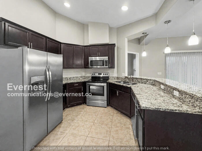 Building Photo - 505 Viceroy Ct