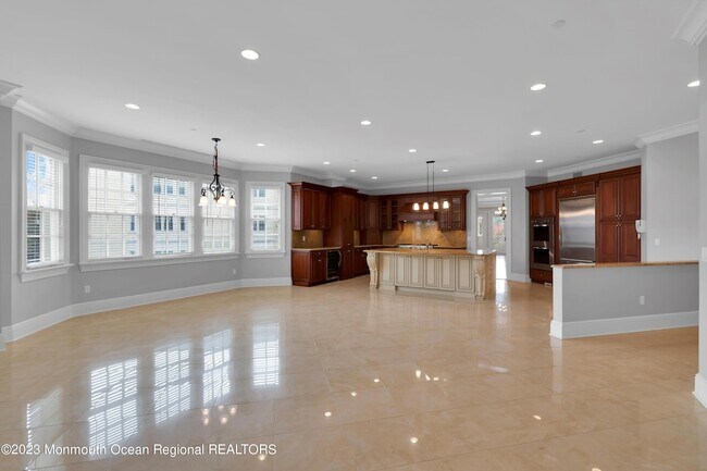 Building Photo - 1132 Oval Rd