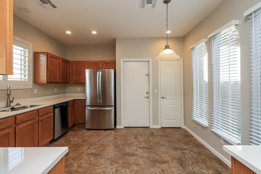 Building Photo - 21791 E Calle de Flores
