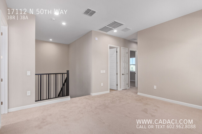 Building Photo - 17112 N 50th Way