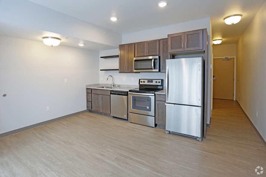 Studio, 1BA - 504 SF - Residence at Discovery Square