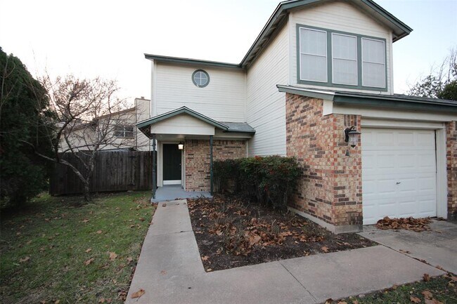 Building Photo - 12200 Alderbrook Dr