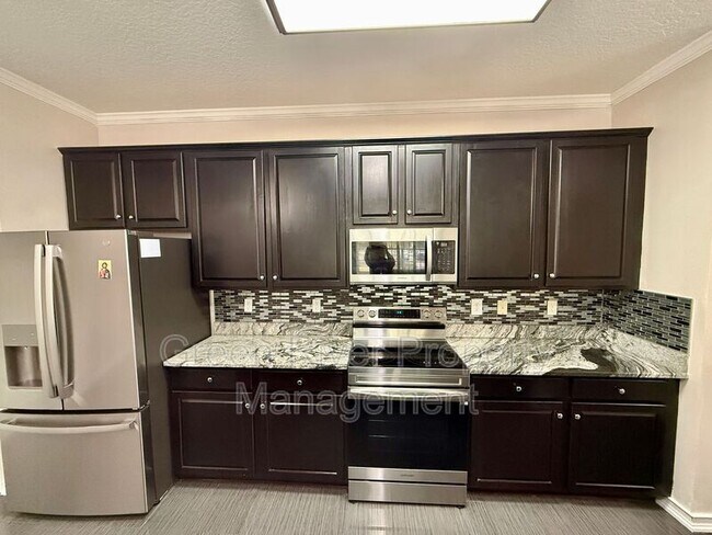 Building Photo - 11251 Campfield Dr