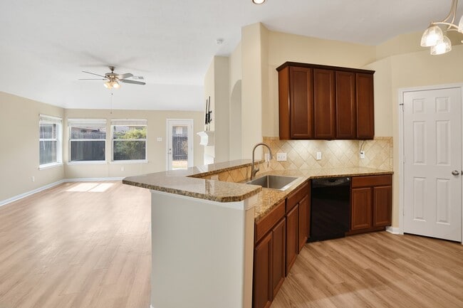 Building Photo - 21558 Duke Alexander Dr