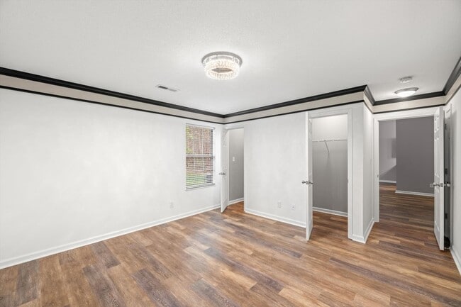 Building Photo - 5034 Cates Bend Way