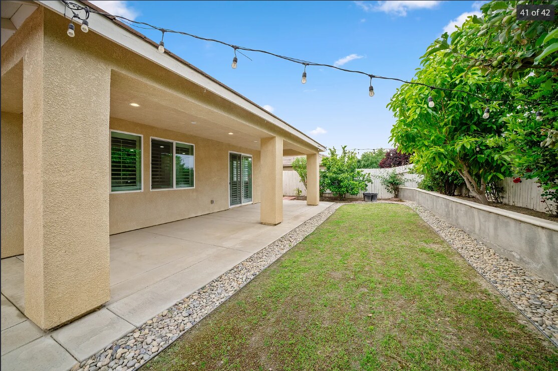 Building Photo - 7303 Whiskey Creek Dr