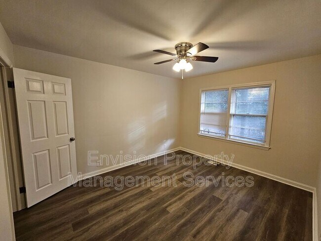 Building Photo - 2036 McPherson Drive