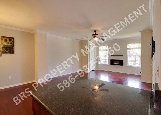 Building Photo - Move In Ready 2 Bd 2 BA Condo in Shelby Twp