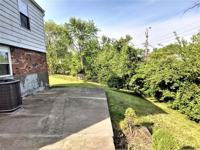 Building Photo - 4280 Boyne Ct