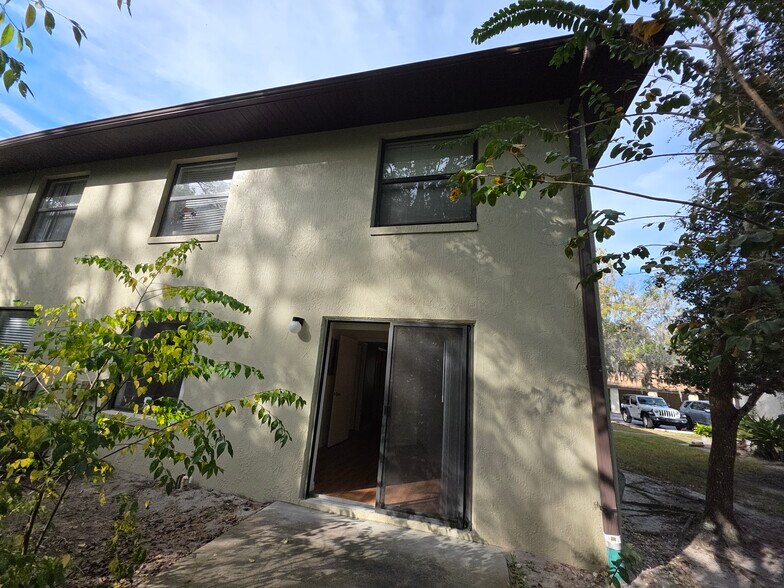 Building Photo - 1601 Big Tree Rd