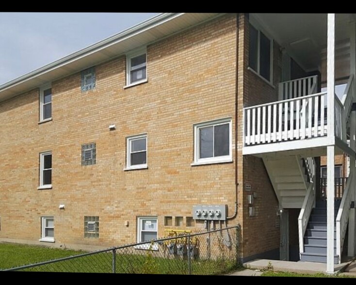 Primary Photo - 1021 S 16th Ave