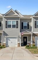 Building Photo - 2605 Sherman Way