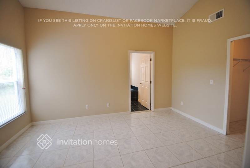 Building Photo - 1416 Silverthorn Dr