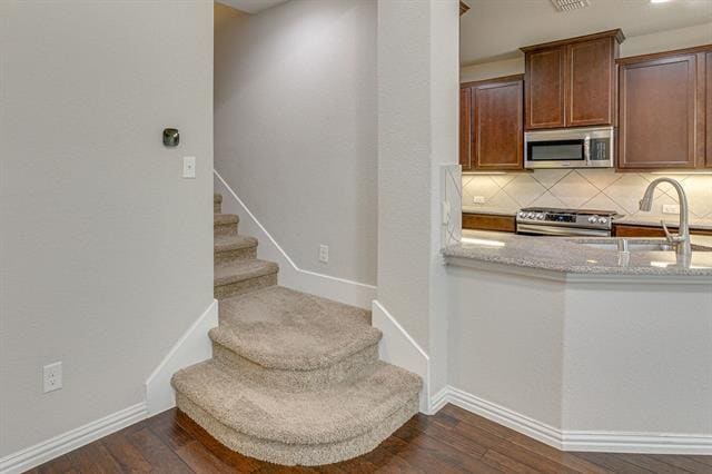 Building Photo - 4772 Bridgewater St