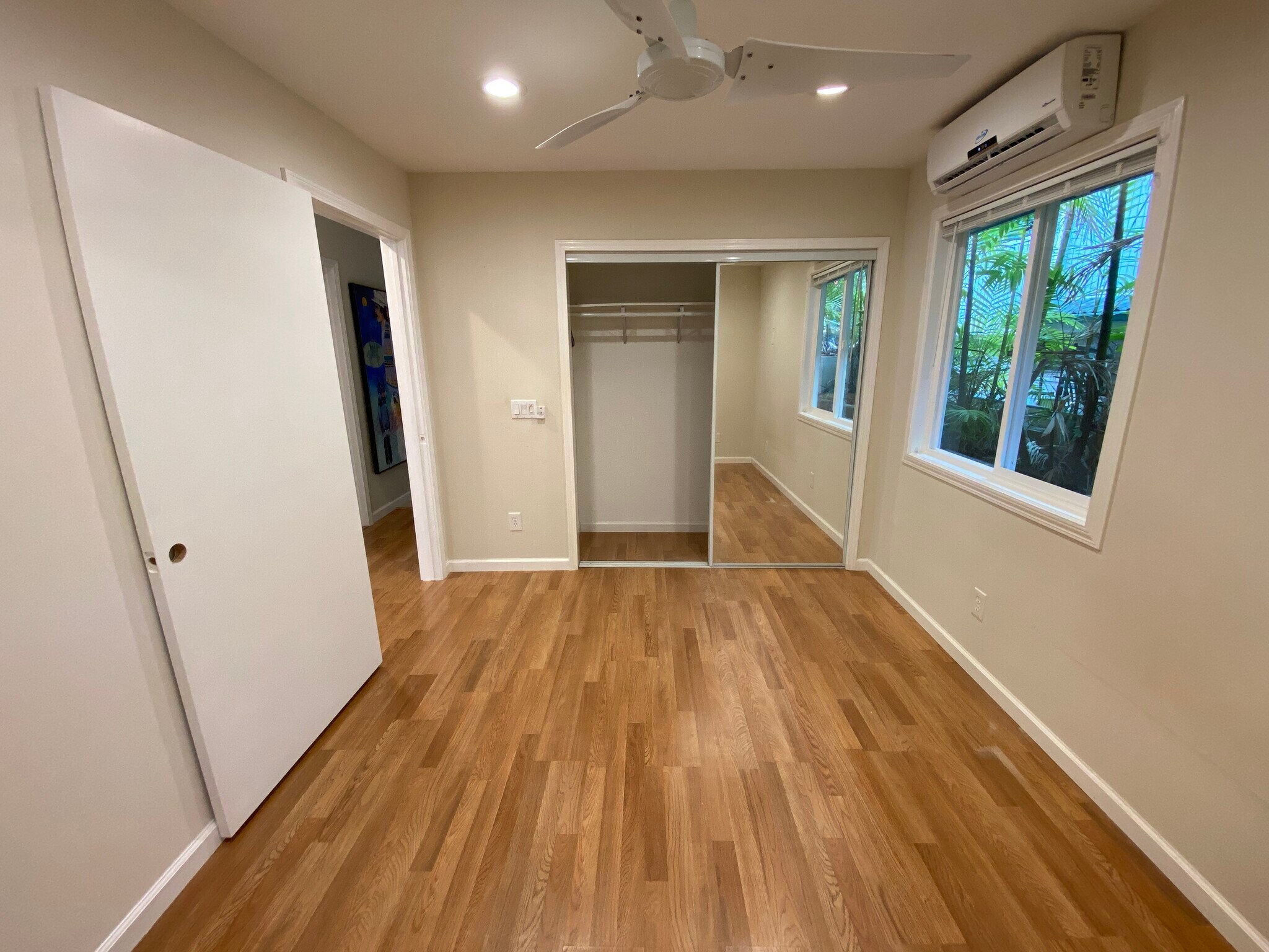 Bedroom closet - 3708A Claudine St