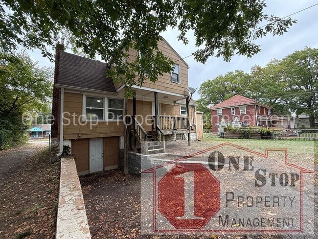 Building Photo - Beautiful 4 Bedroom 3 Bathroom Home in Kan...