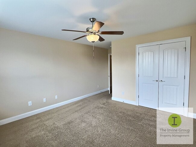Building Photo - 6 bed, 3.5 bath in Prattville!