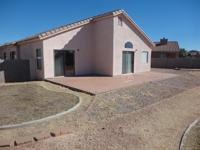 Building Photo - 5711 W Shady Grove Dr