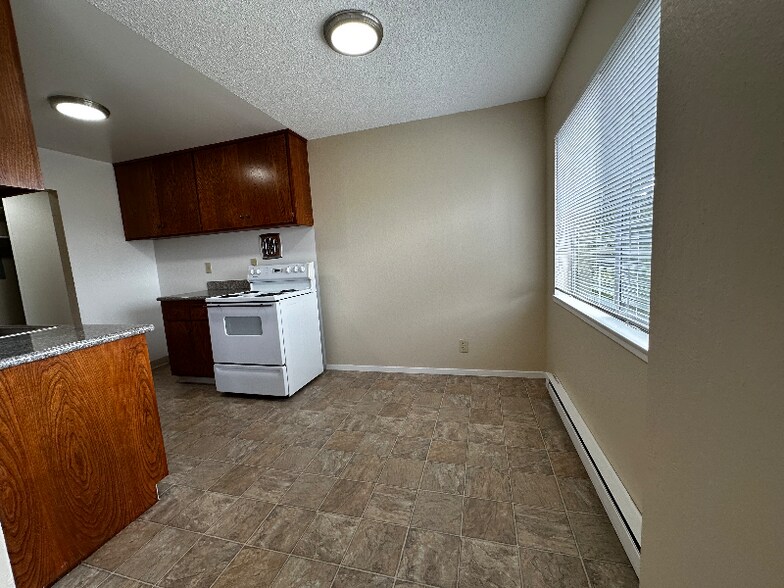 Building Photo - 200 Fairmount Ave