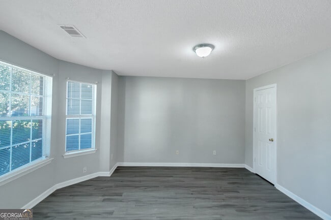 Building Photo - 10806 Misty Meadows Ct