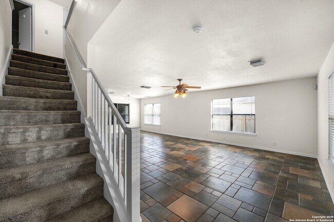 Building Photo - 9711 Diamond Cliff Dr