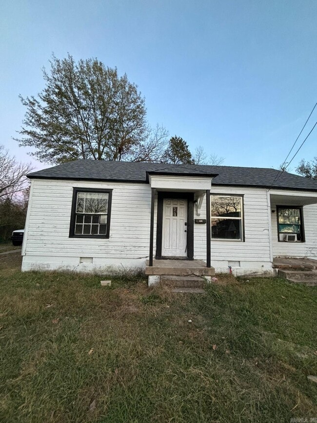 Building Photo - 124 College Park Cir