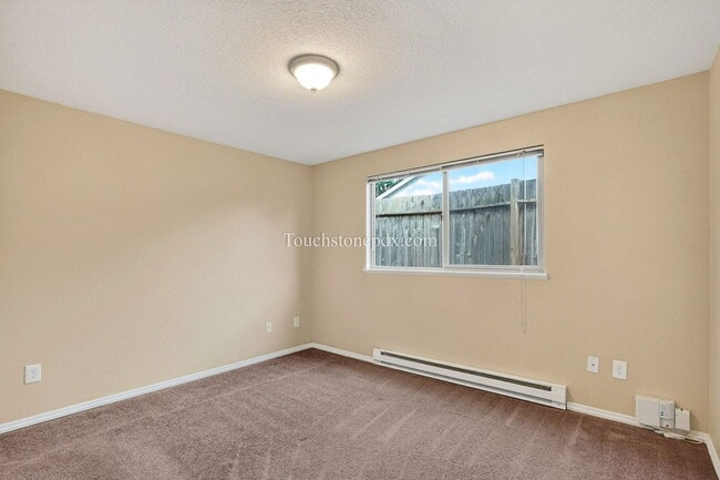 Building Photo - 1920 S Alpine St