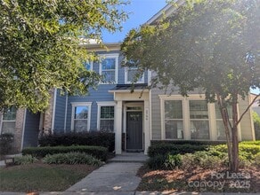 Building Photo - 2706 Tranquil Oak Pl