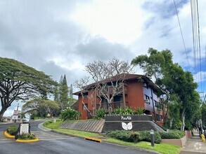 Building Photo - PUU IKI at Puu Alii, Kaneohe - Newly Reno...