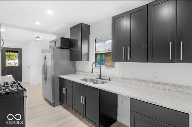 Building Photo - 4119 N Butler Ave