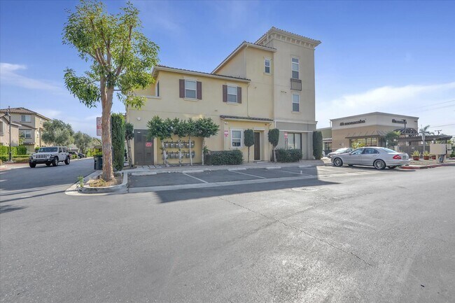 Building Photo - 11352 Renaissance Way