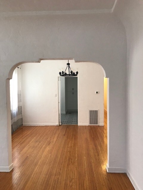 LR to DR view - 916 S Orange Grove Ave