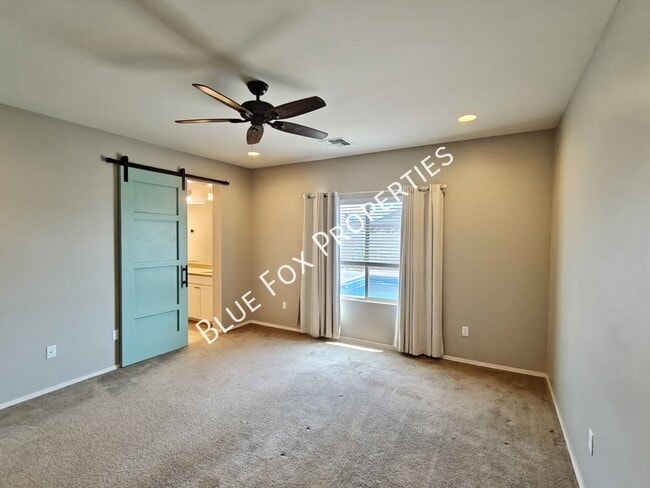 Building Photo - 34185 S Presidio Pl
