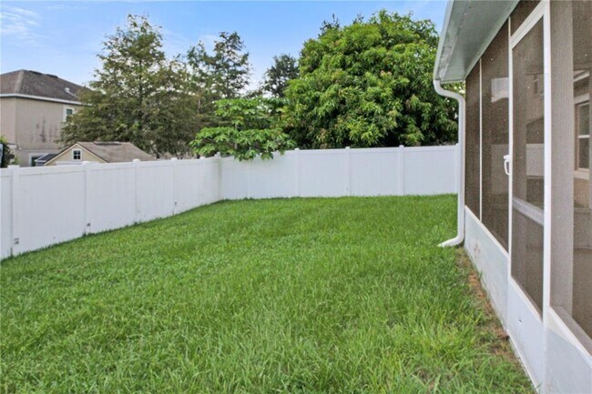 Building Photo - 2560 Martins Run