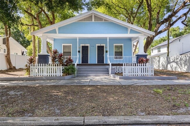 Primary Photo - 210 W Warren Ave