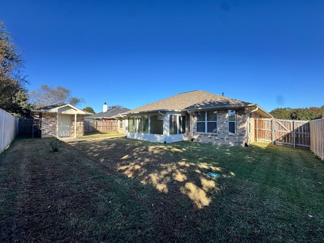 Building Photo - 11281 Grand Slam Dr