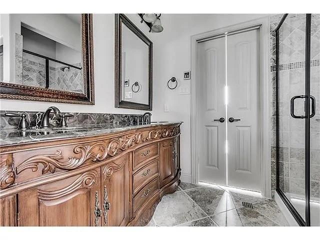 Building Photo - 908 Lake Meadow Ln