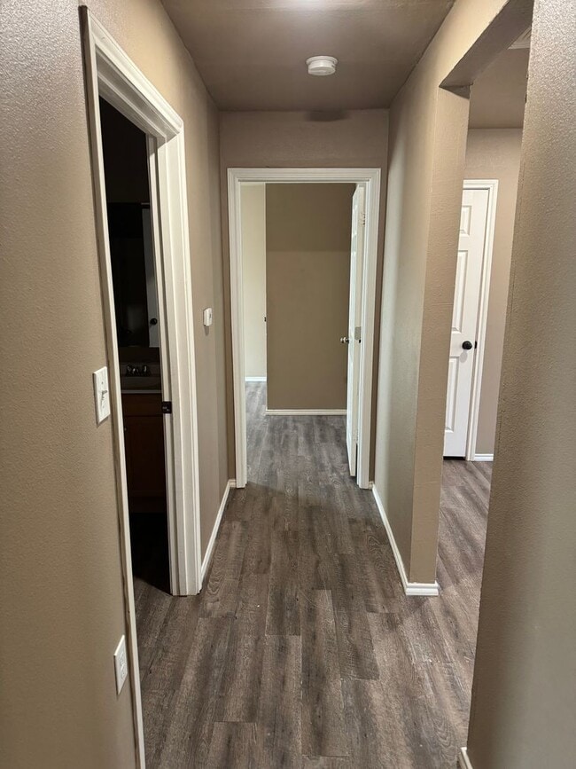 Building Photo - 529 45th St