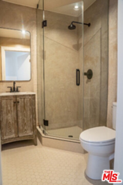 Building Photo - 914 N Fairfax Ave