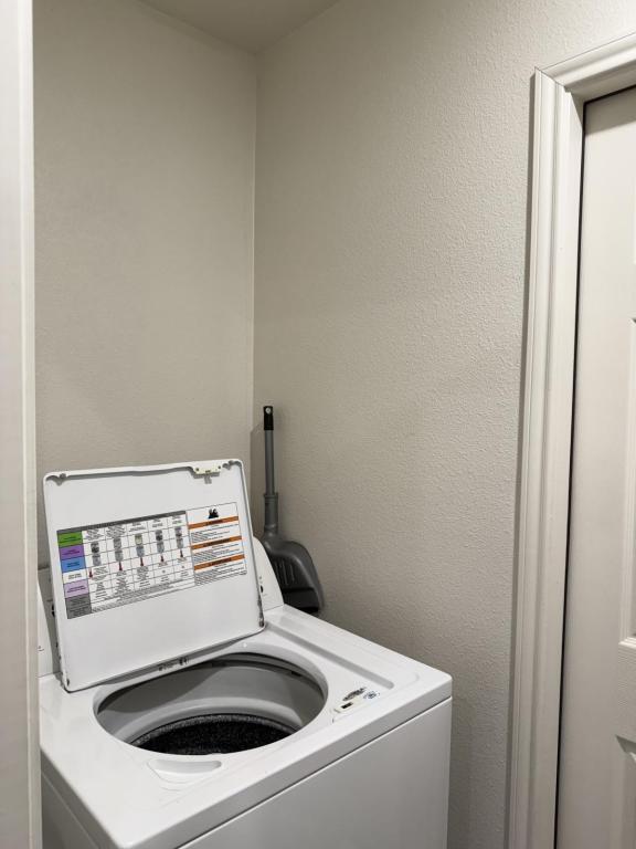 Building Photo - 6000 Harriet Tubman Ave