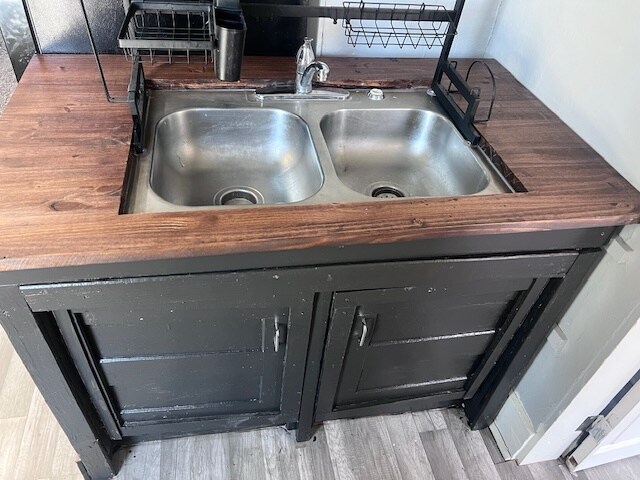 Building Photo - 1523 E Jackson St