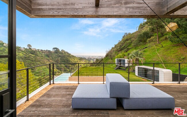 Building Photo - 11531 Orum Rd