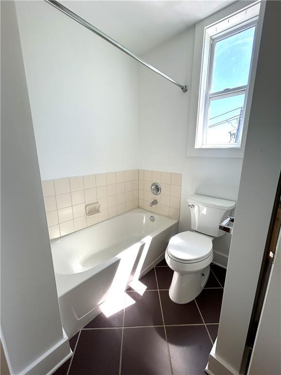 Building Photo - 502 Pryor St SW