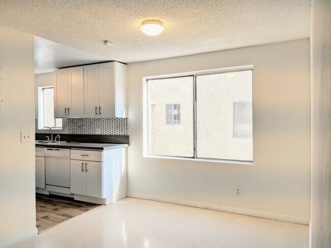 Building Photo - 4 bedroom in Monterey Park CA 91754