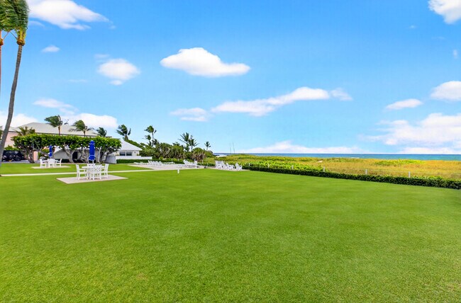 Building Photo - 817 N Ocean Blvd