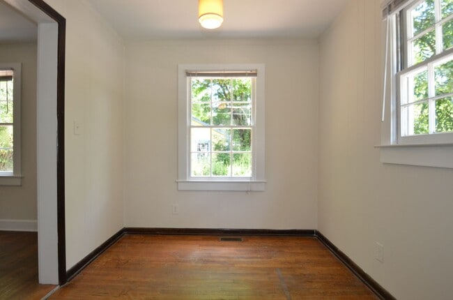 Building Photo - 100 Caldwell St